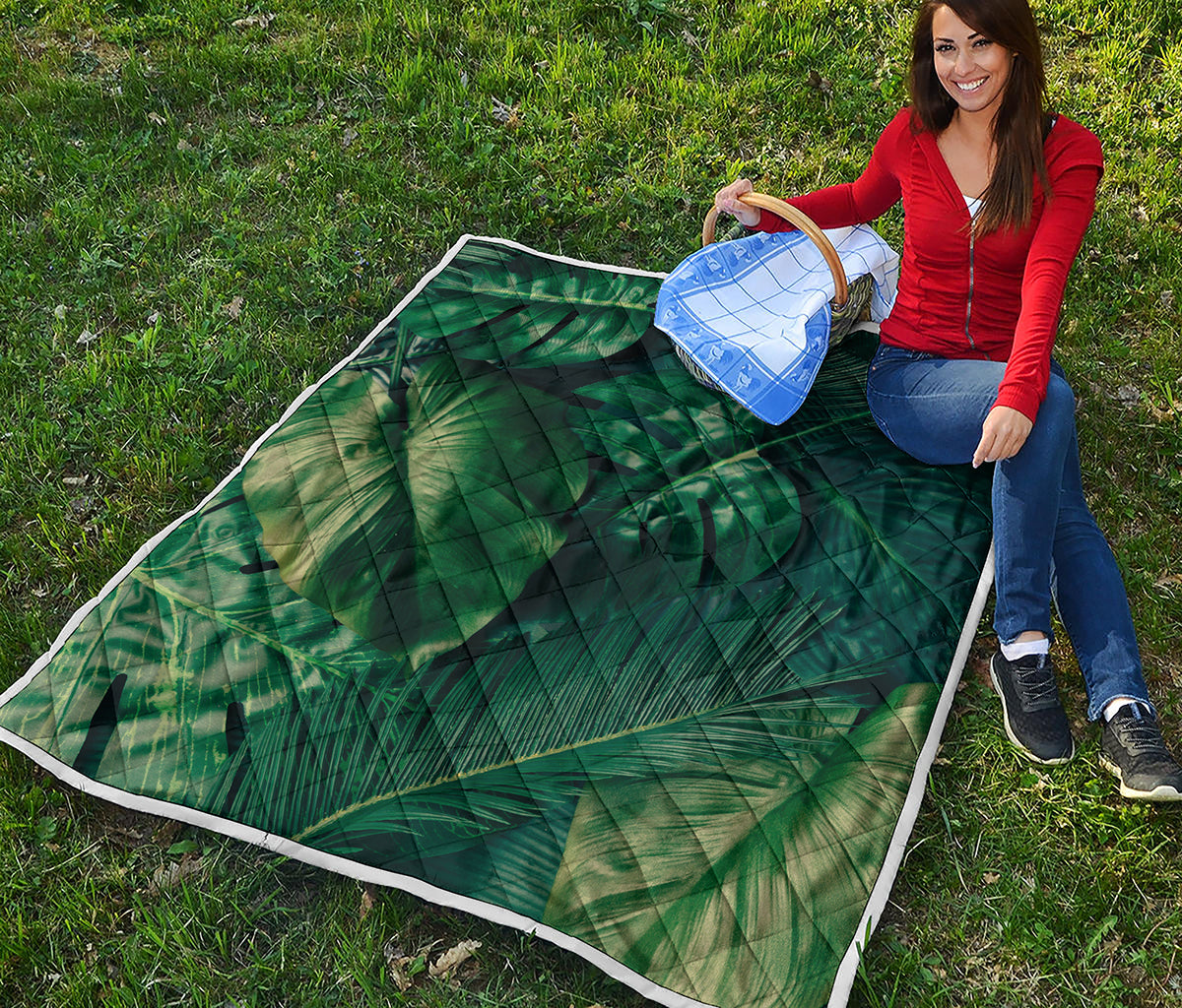 Tropical Green Leaves Print Quilt