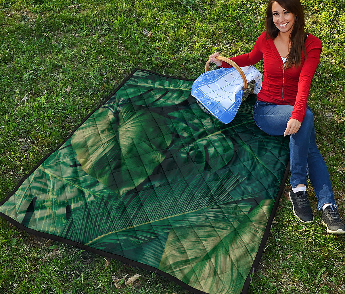 Tropical Green Leaves Print Quilt