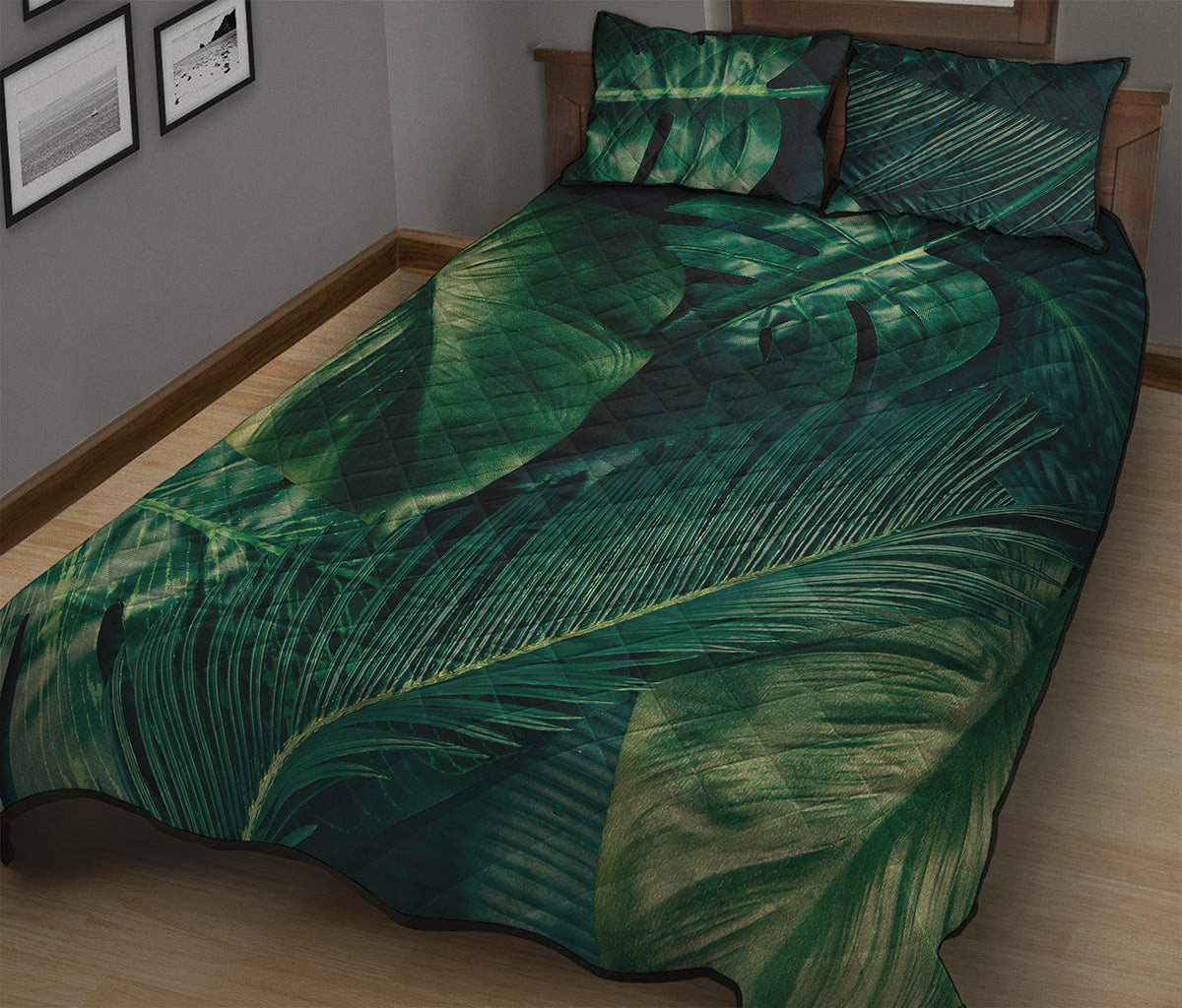 Tropical Green Leaves Print Quilt Bed Set