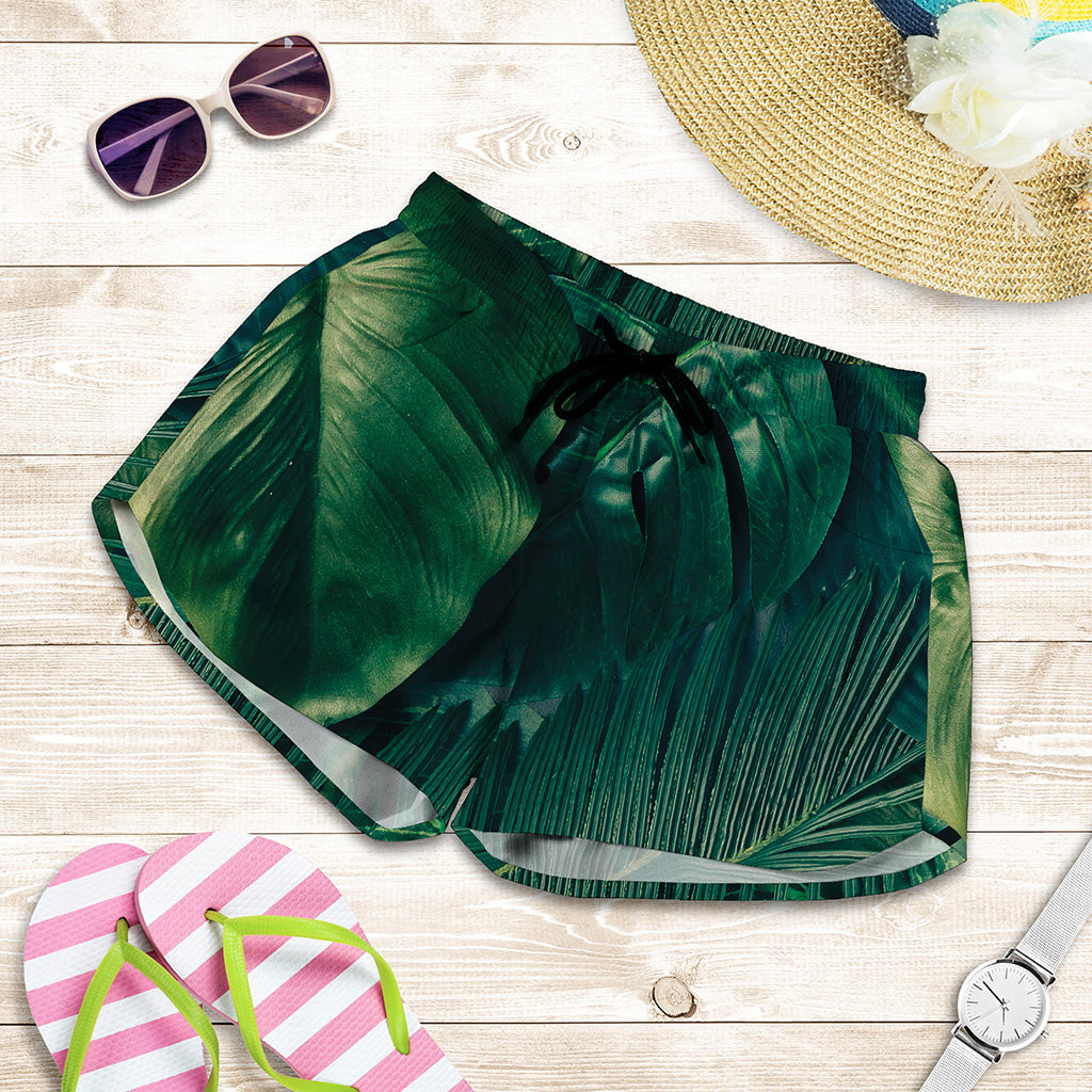 Tropical Green Leaves Print Women's Shorts