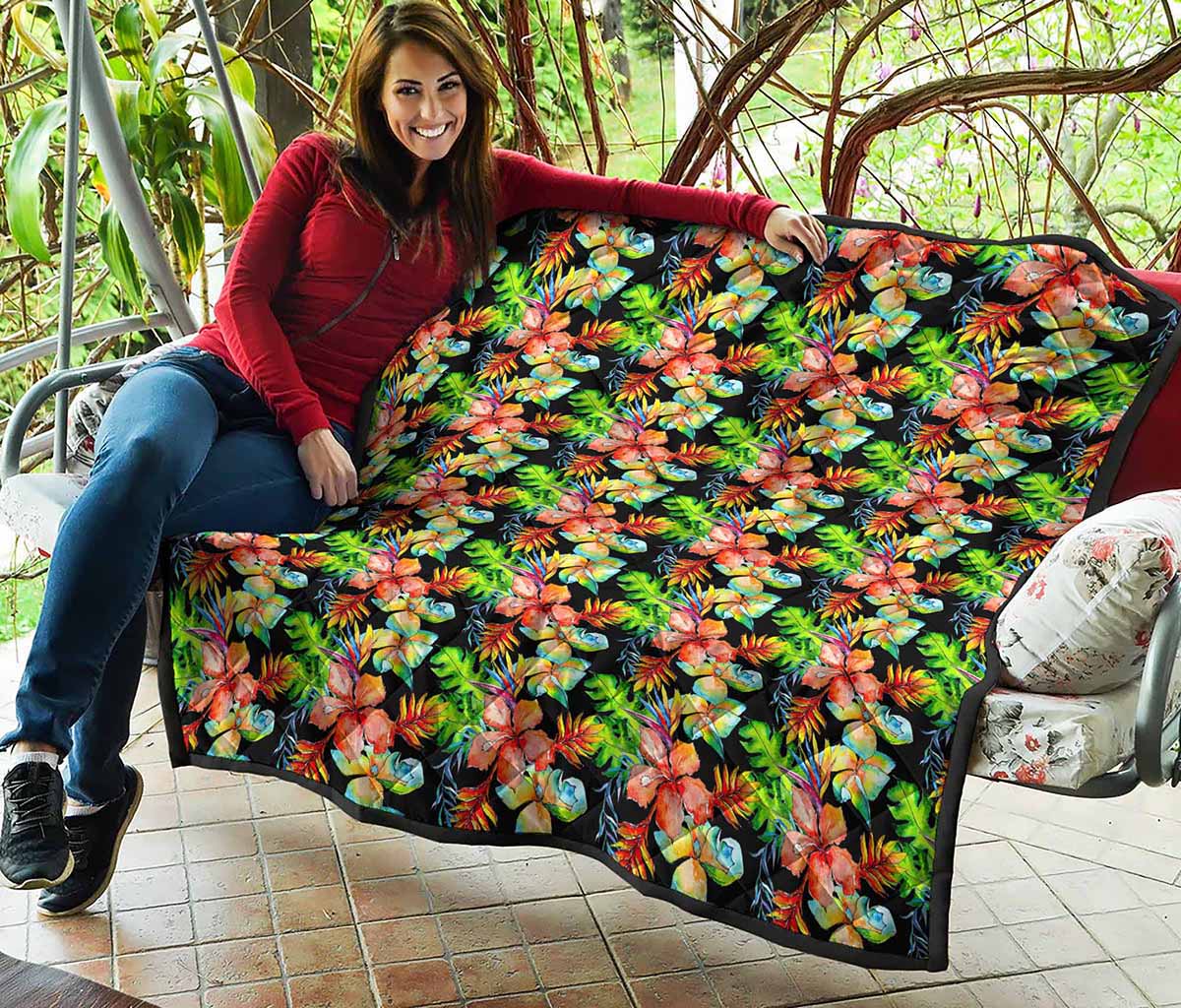 Tropical Hawaii Flowers Pattern Print Quilt