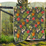 Tropical Hawaii Pineapple Pattern Print Quilt