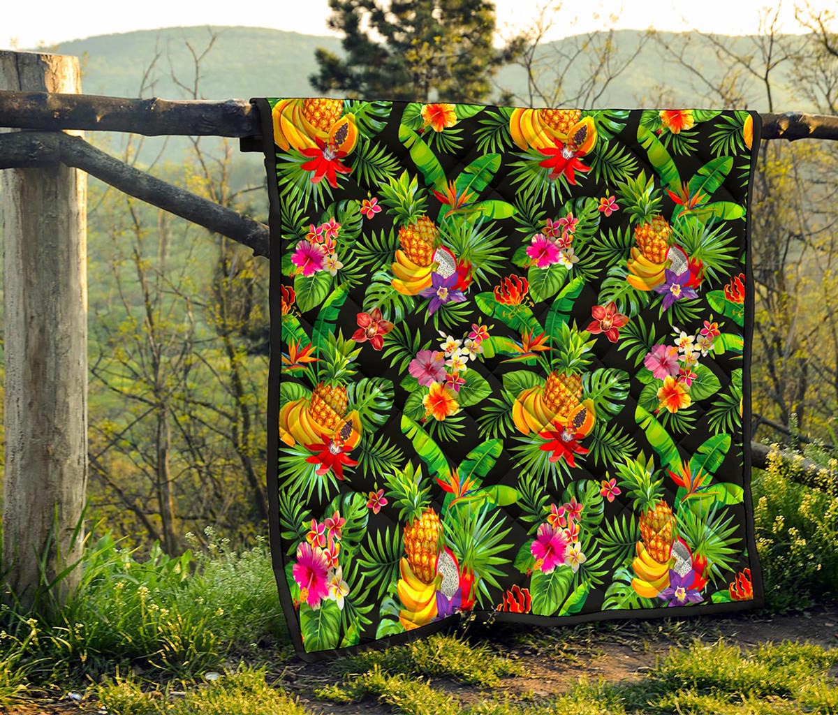 Tropical Hawaiian Fruits Pattern Print Quilt