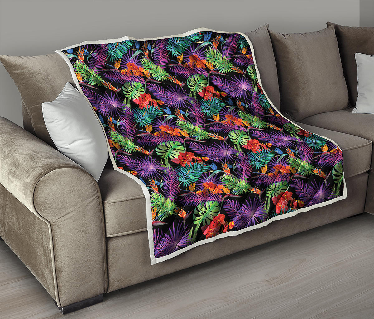 Tropical Hawaiian Jungle Print Quilt
