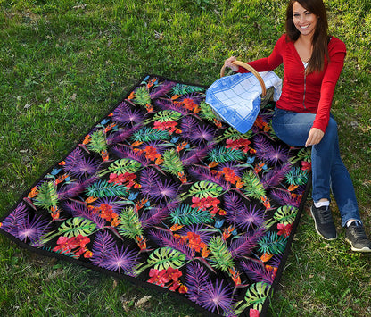Tropical Hawaiian Jungle Print Quilt