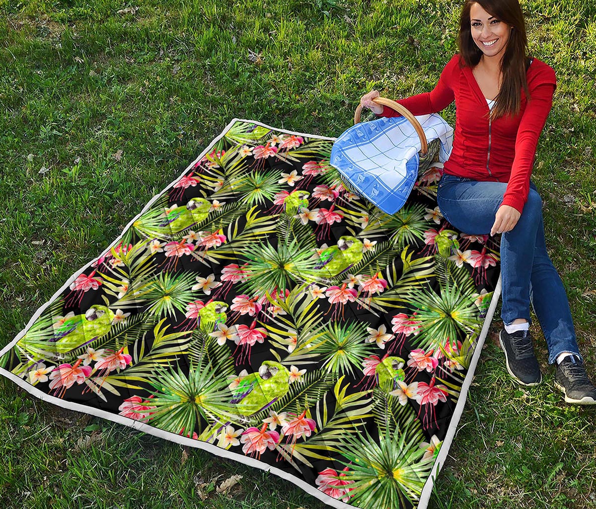 Tropical Hawaiian Parrot Pattern Print Quilt