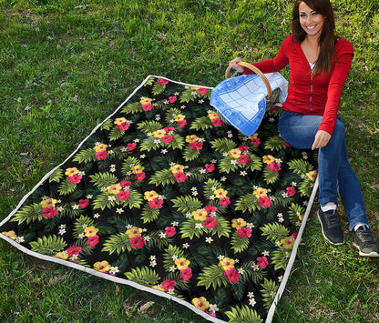 Tropical Hibiscus Aloha Pattern Print Quilt