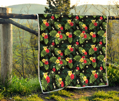 Tropical Hibiscus Aloha Pattern Print Quilt