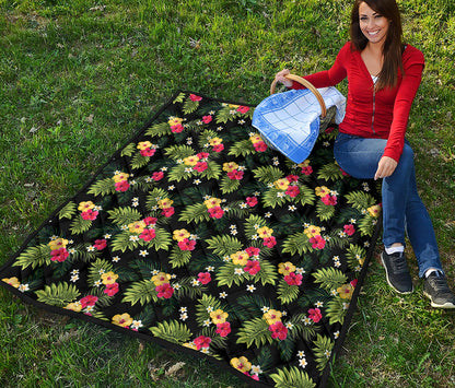 Tropical Hibiscus Aloha Pattern Print Quilt
