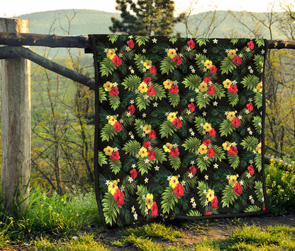 Tropical Hibiscus Aloha Pattern Print Quilt