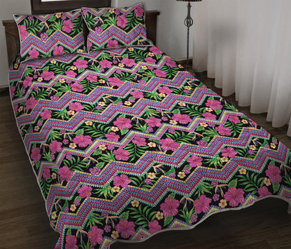 Tropical Hibiscus Flowers Aztec Print Quilt Bed Set