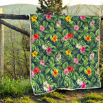 Tropical Hibiscus Flowers Pattern Print Quilt