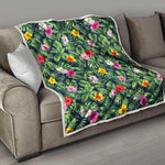 Tropical Hibiscus Flowers Pattern Print Quilt