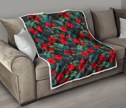 Tropical Hibiscus Leaves Pattern Print Quilt
