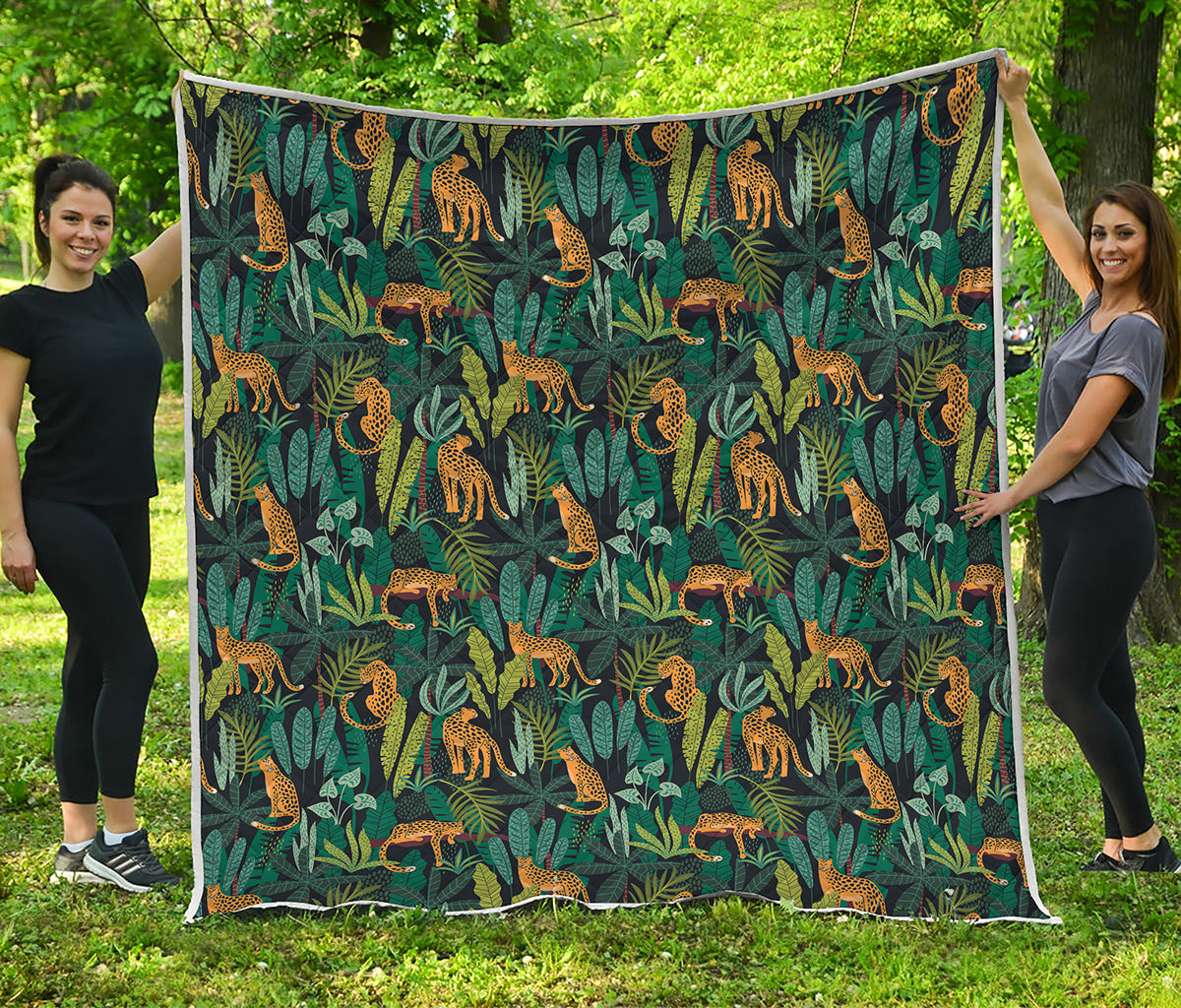 Tropical Jaguar Pattern Print Quilt