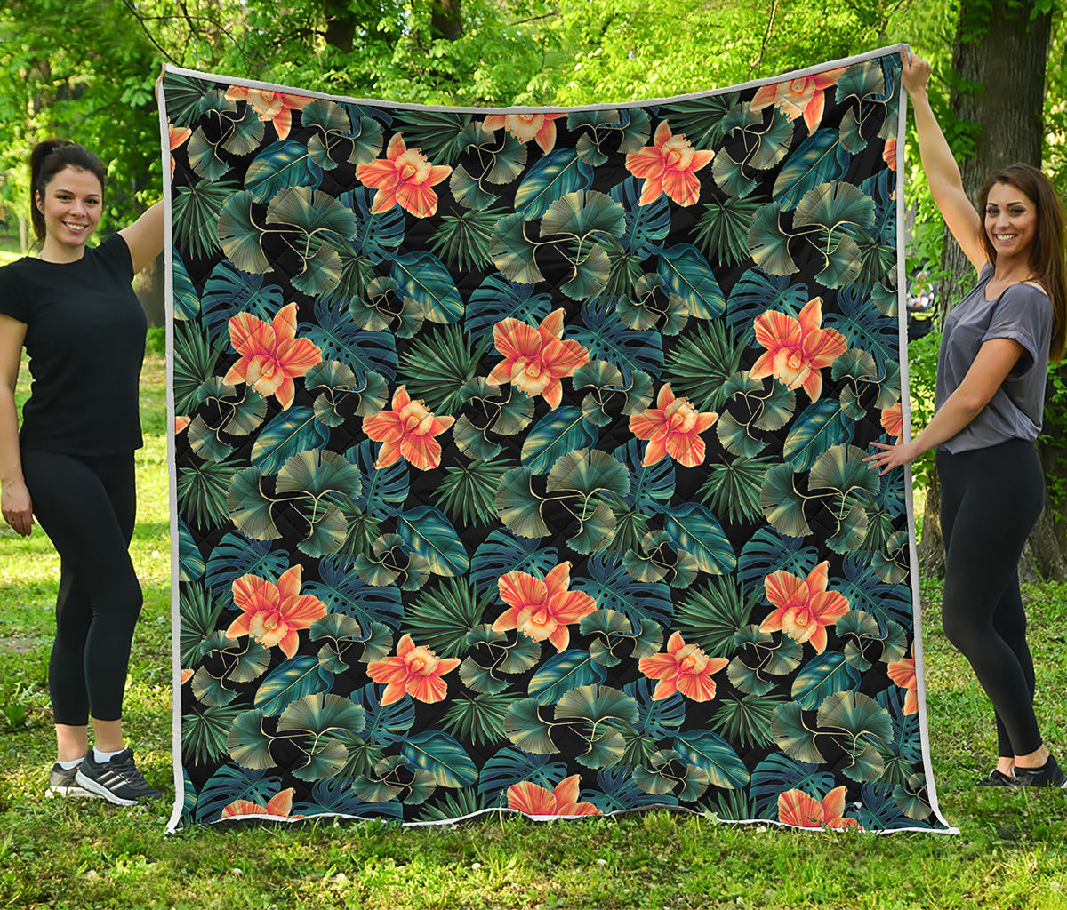 Tropical Leaf And Hawaiian Flower Print Quilt