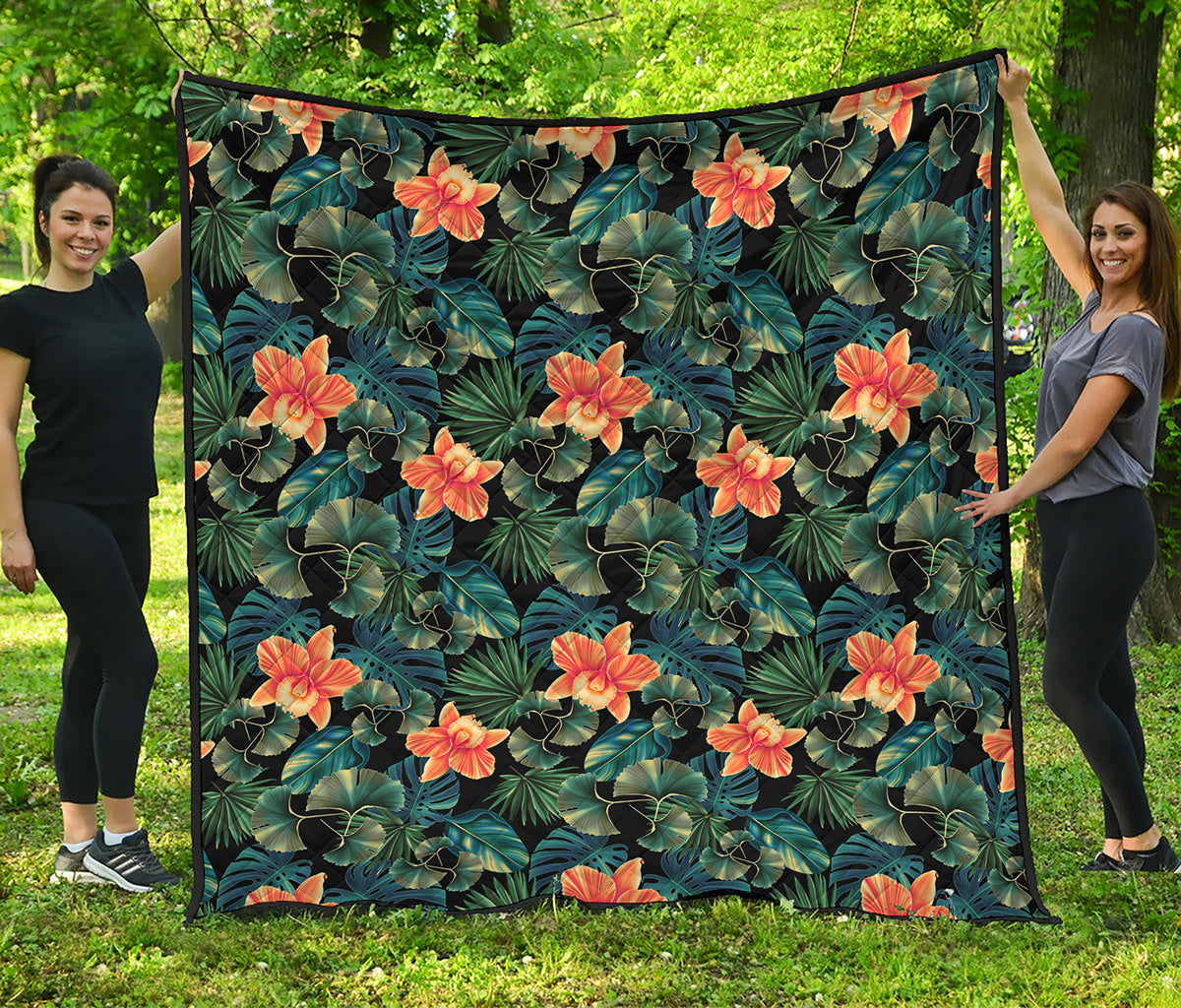 Tropical Leaf And Hawaiian Flower Print Quilt