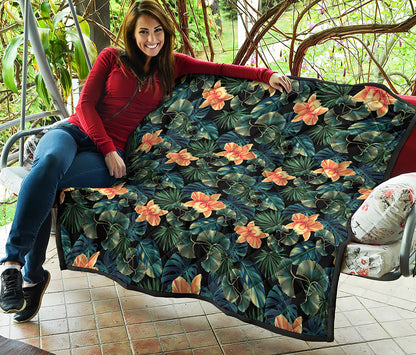 Tropical Leaf And Hawaiian Flower Print Quilt
