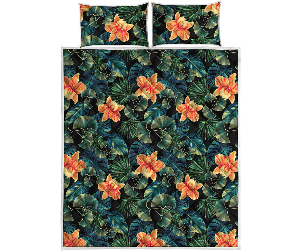 Tropical Leaf And Hawaiian Flower Print Quilt Bed Set