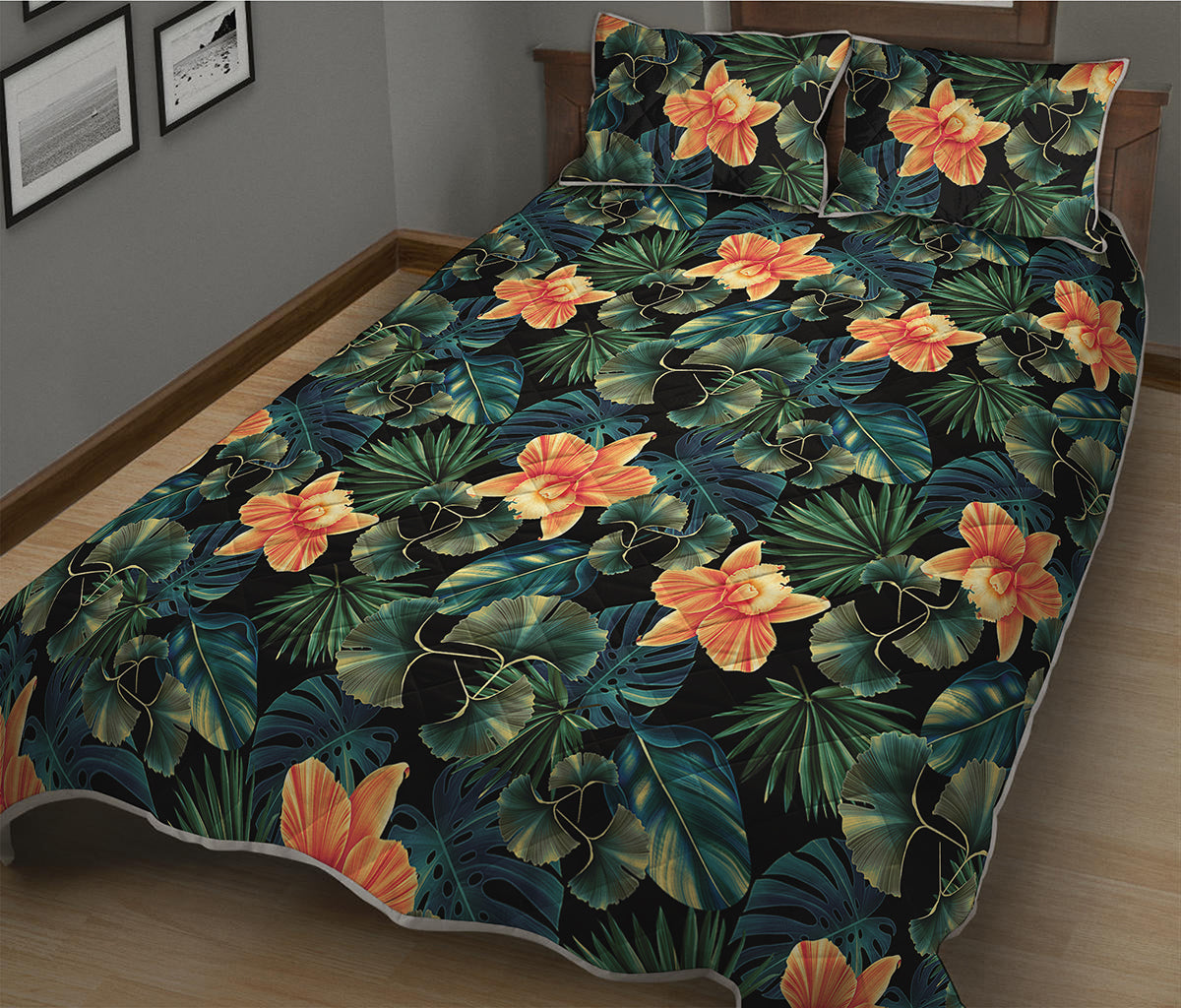 Tropical Leaf And Hawaiian Flower Print Quilt Bed Set
