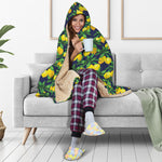Tropical Lemon Pattern Print Hooded Blanket