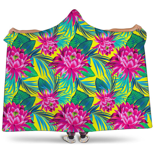Tropical Lotus Pattern Print Hooded Blanket