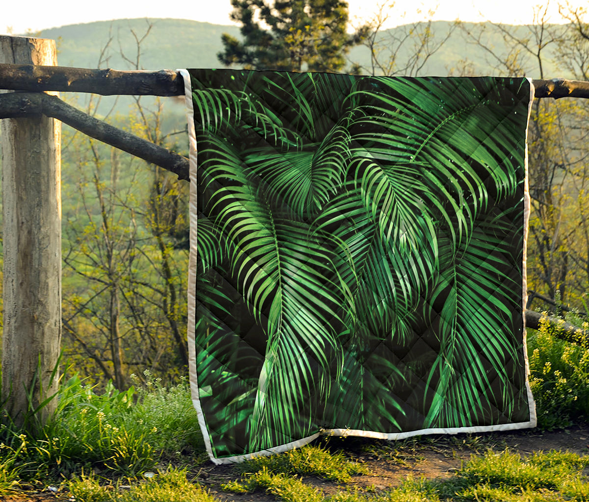 Tropical Palm Leaf Print Quilt