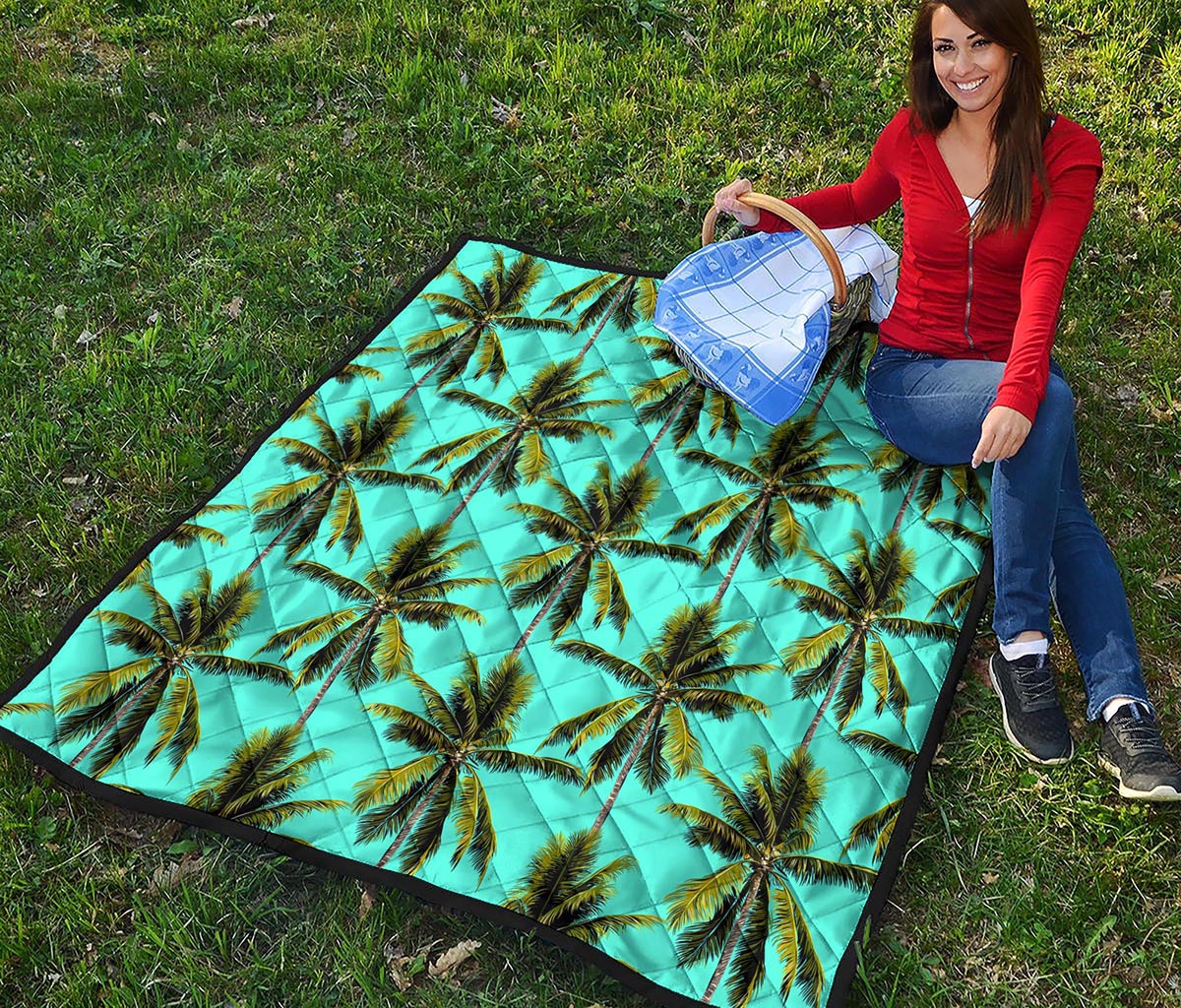 Tropical Palm Tree Pattern Print Quilt