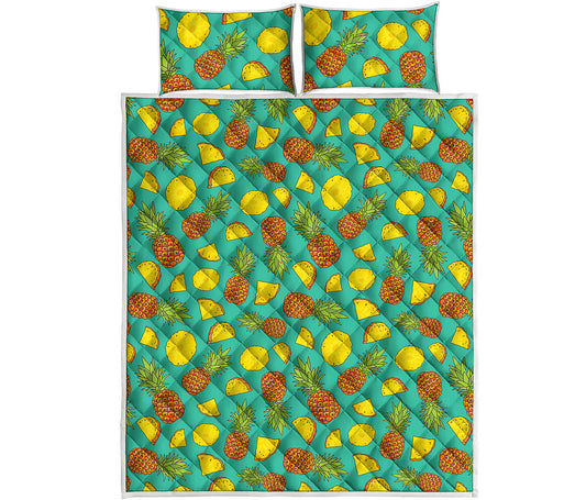 Tropical Pineapples Pattern Print Quilt Bed Set