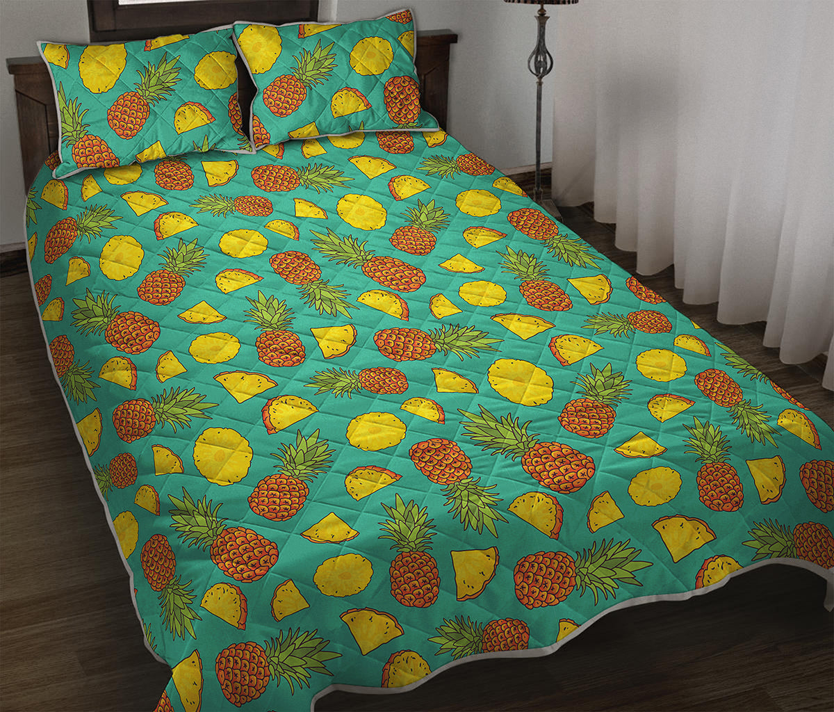 Tropical Pineapples Pattern Print Quilt Bed Set