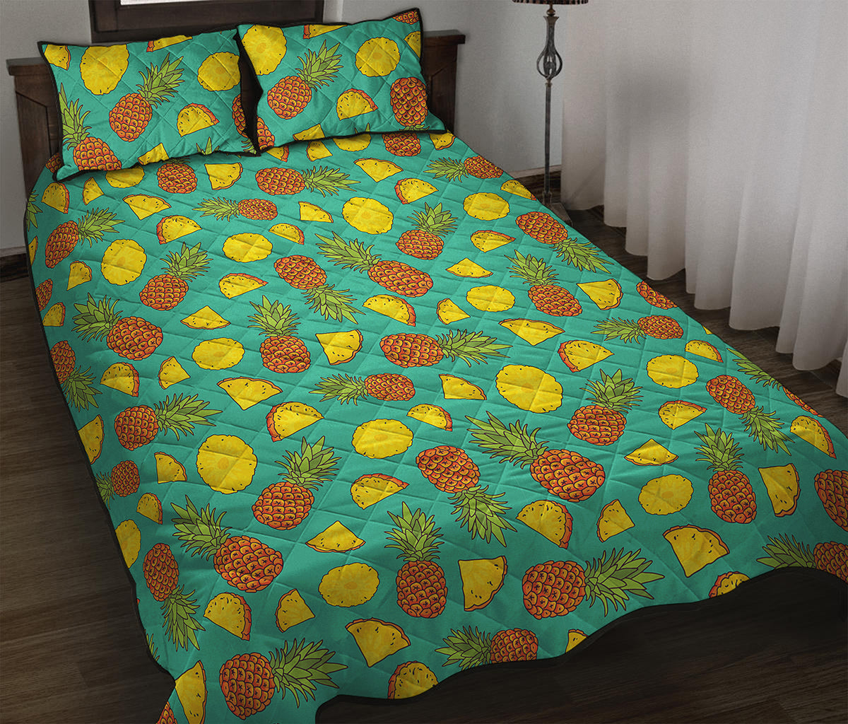 Tropical Pineapples Pattern Print Quilt Bed Set