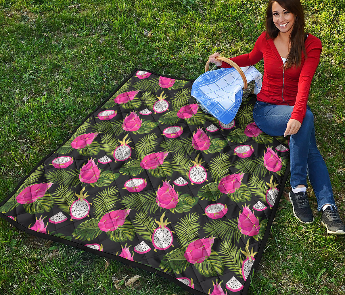 Tropical Pitaya Pattern Print Quilt