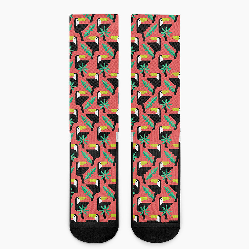 Tropical Toco Toucan Pattern Print Crew Socks