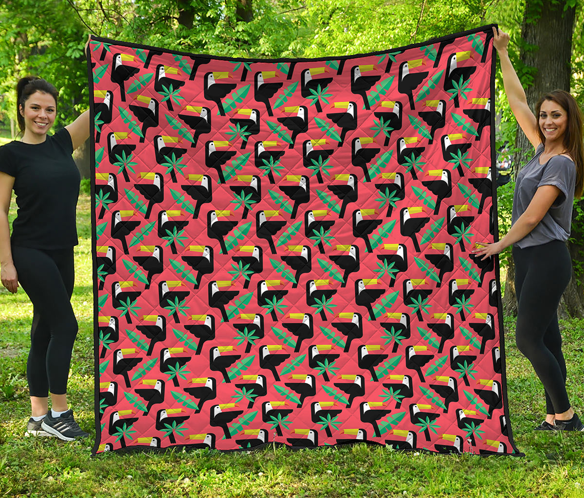 Tropical Toco Toucan Pattern Print Quilt
