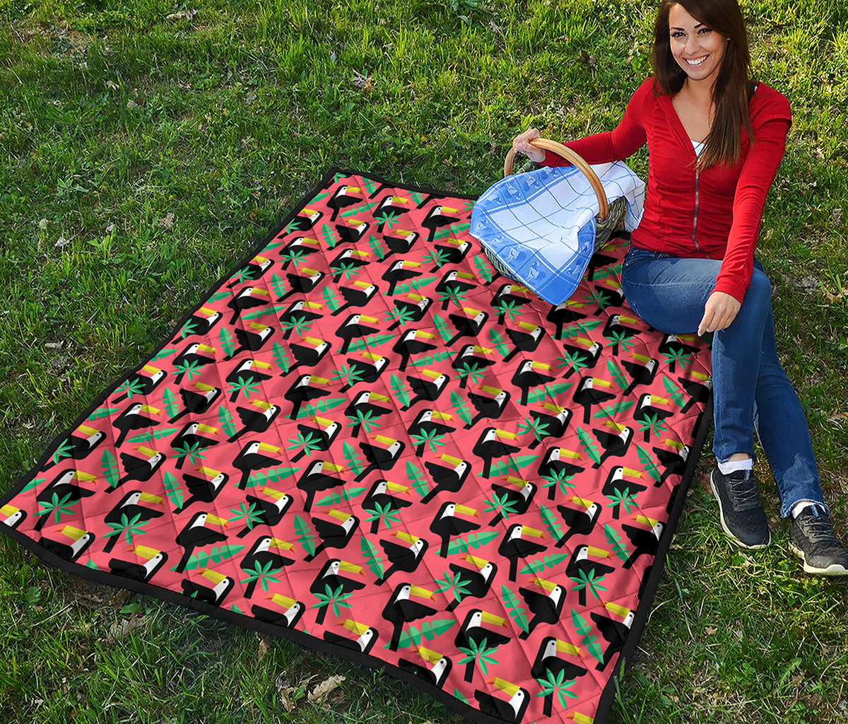 Tropical Toco Toucan Pattern Print Quilt