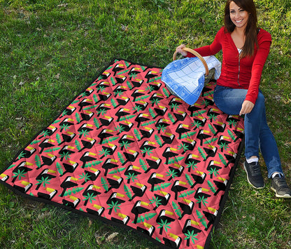 Tropical Toco Toucan Pattern Print Quilt