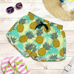Tropical Vintage Pineapple Pattern Print Women's Shorts