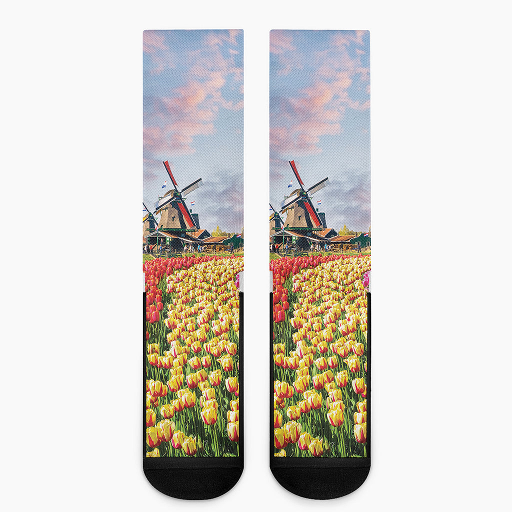 Tulip Field Print Crew Socks