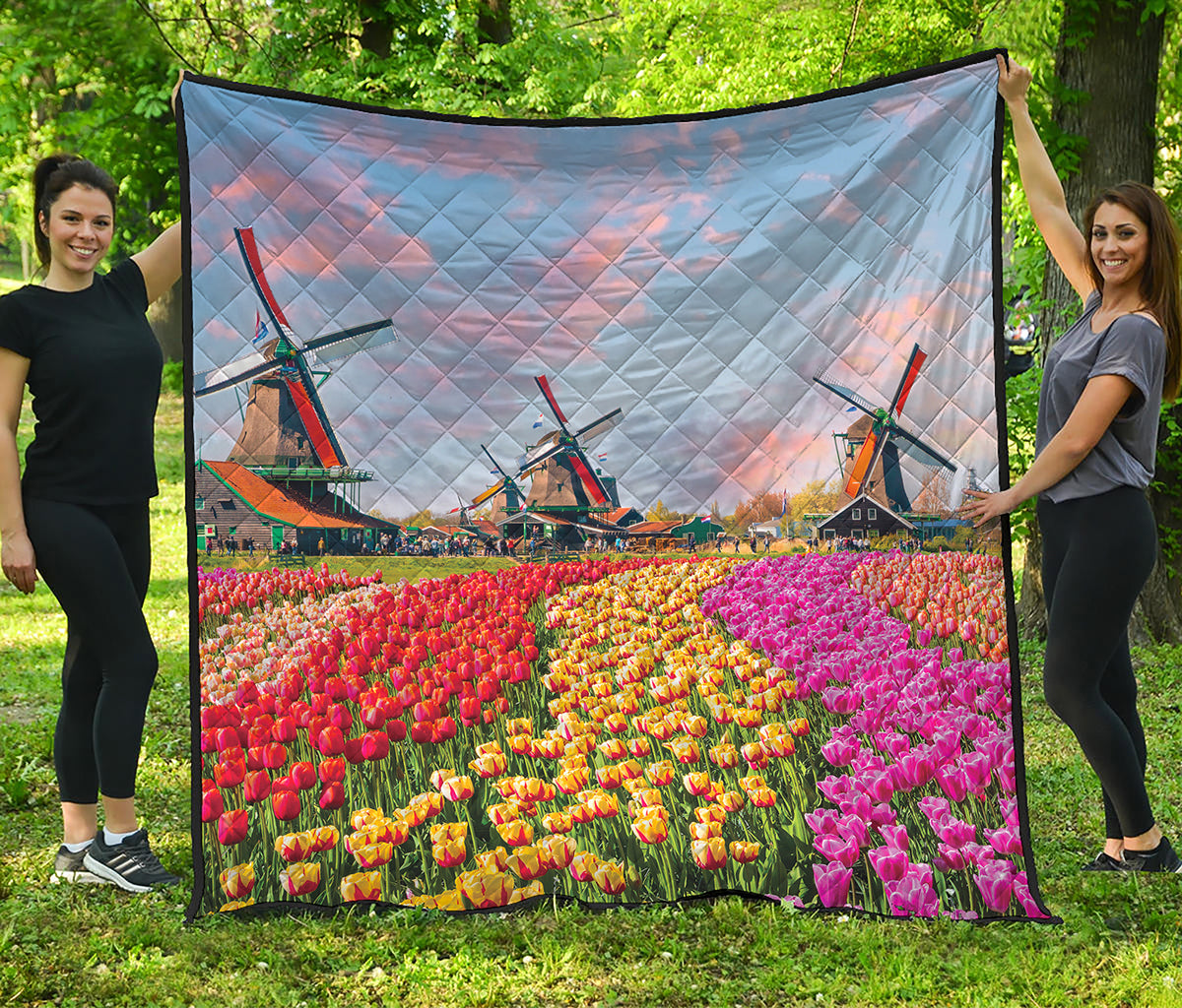 Tulip Field Print Quilt