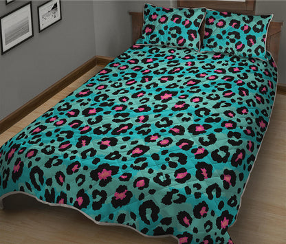 Turquoise And Pink Leopard Print Quilt Bed Set