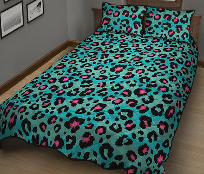 Turquoise And Pink Leopard Print Quilt Bed Set