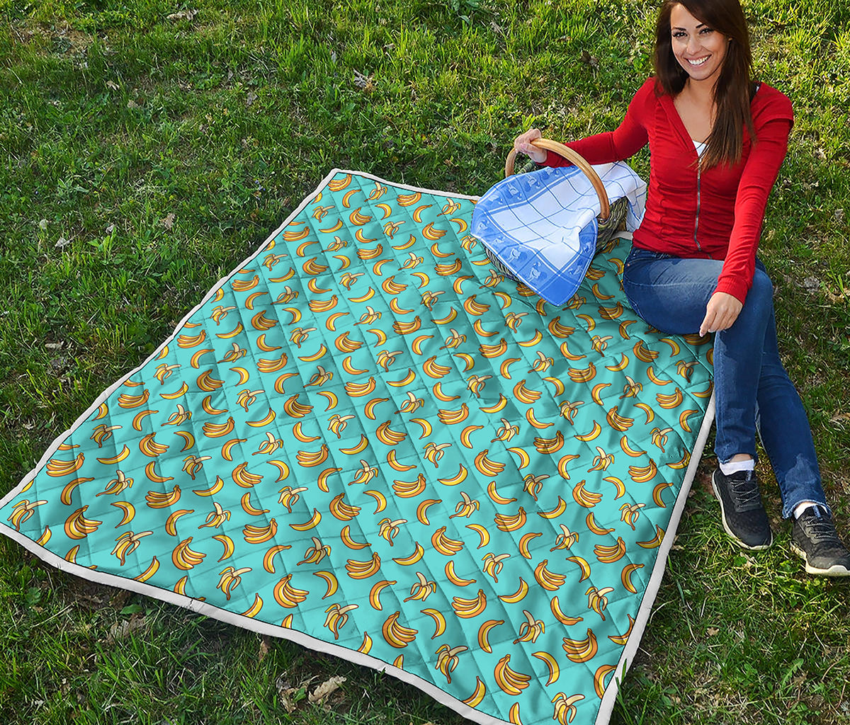 Turquoise Banana Pattern Print Quilt