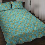 Turquoise Banana Pattern Print Quilt Bed Set