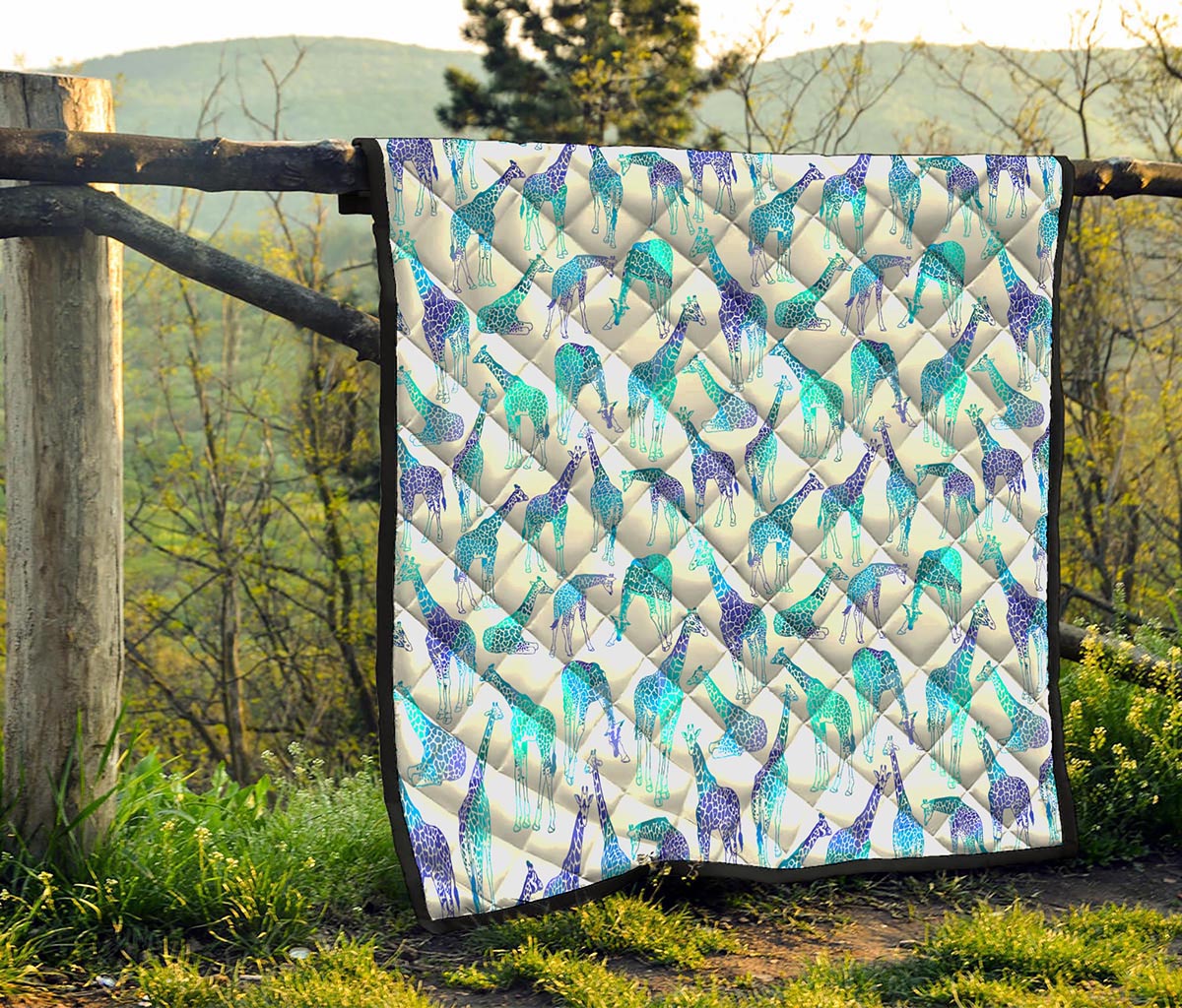 Turquoise Giraffe Pattern Print Quilt