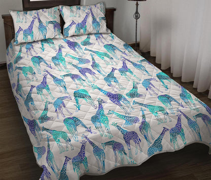Turquoise Giraffe Pattern Print Quilt Bed Set