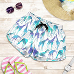 Turquoise Giraffe Pattern Print Women's Shorts