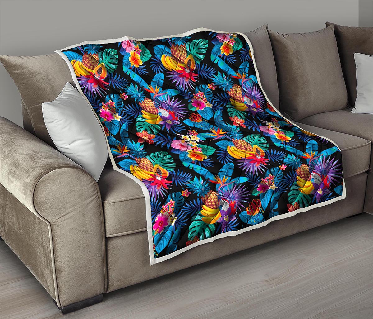 Turquoise Hawaiian Fruits Pattern Print Quilt