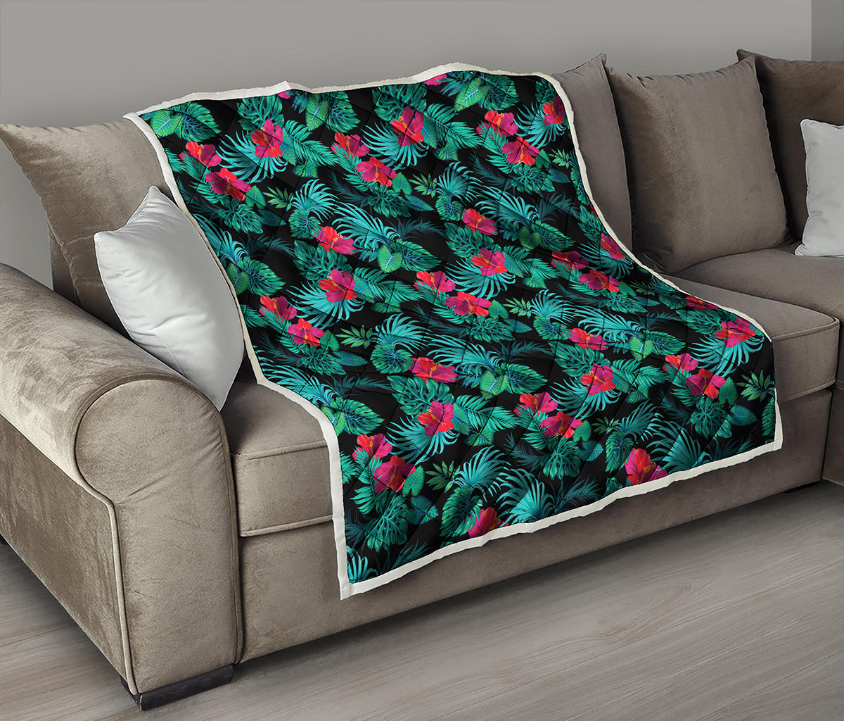 Turquoise Hawaiian Palm Leaves Print Quilt