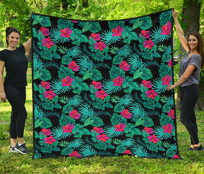 Turquoise Hawaiian Palm Leaves Print Quilt