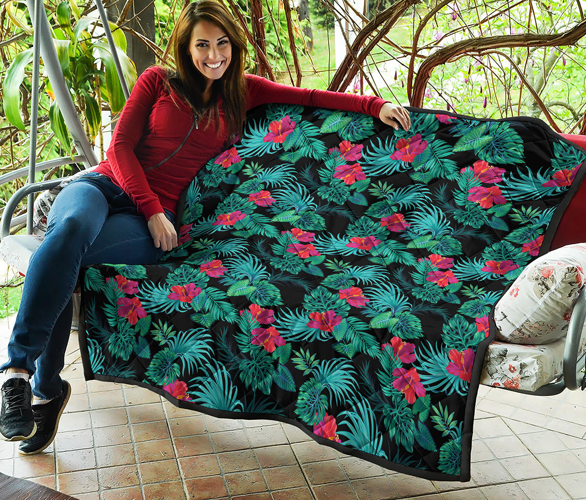 Turquoise Hawaiian Palm Leaves Print Quilt
